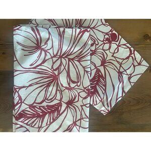 Set Of 2 West Elm Whimsical Botanical Standard Pillow Shams Red & White Cotton